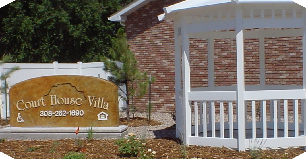 Courthouse Villa apartments exterior