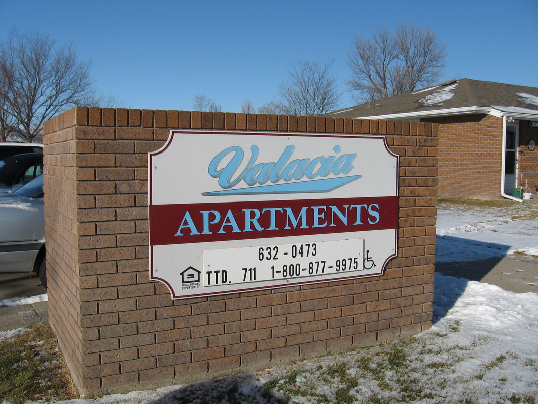 Valacia signage
